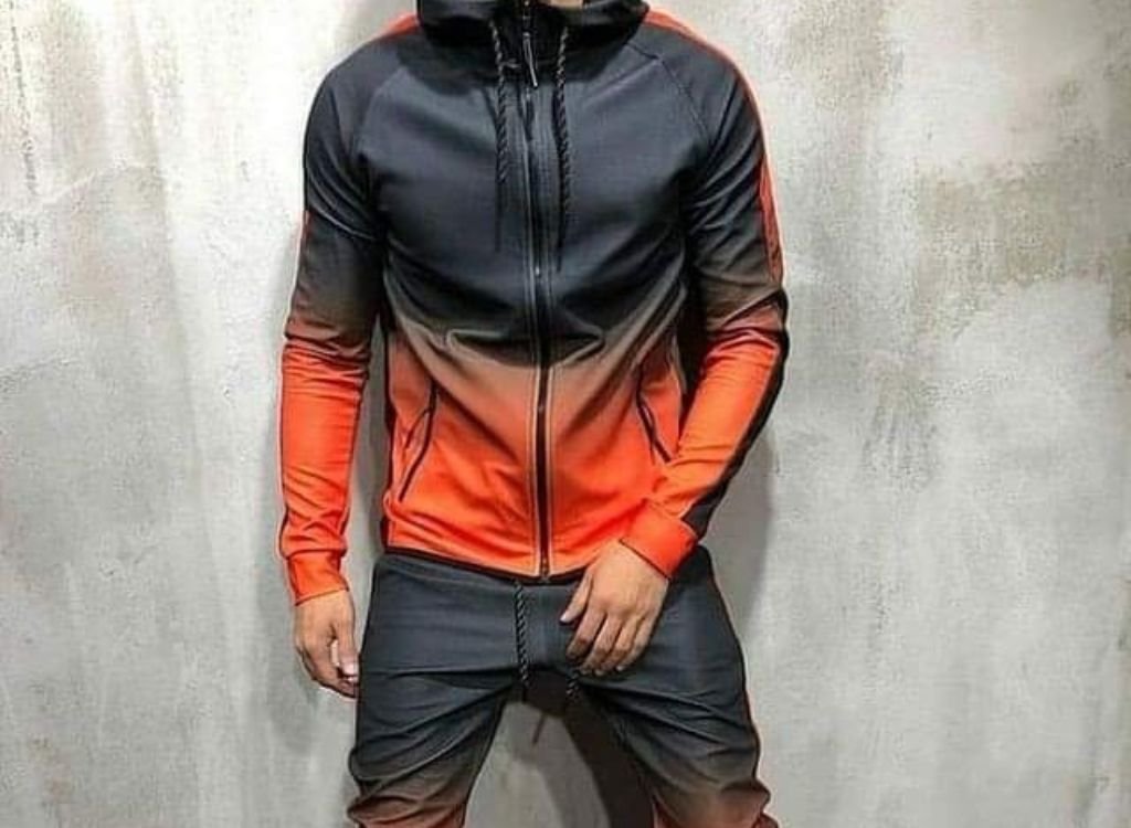 Luxury tracksuit manufacturer High quality stitching