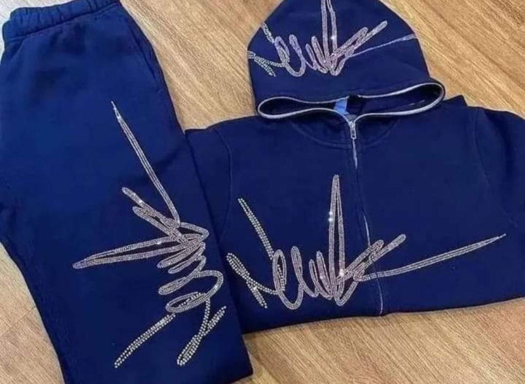 Luxury tracksuit manufacturer High quality stitching